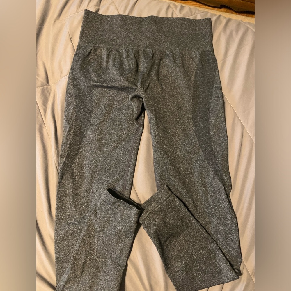 Seamless leggings